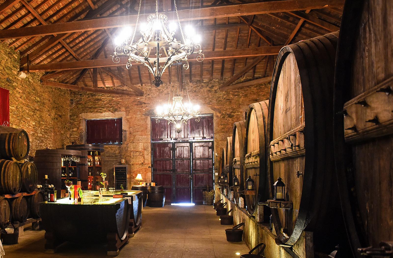 Almo&ccedil;o ou jantar tradicional na Quinta da Avessada - 4